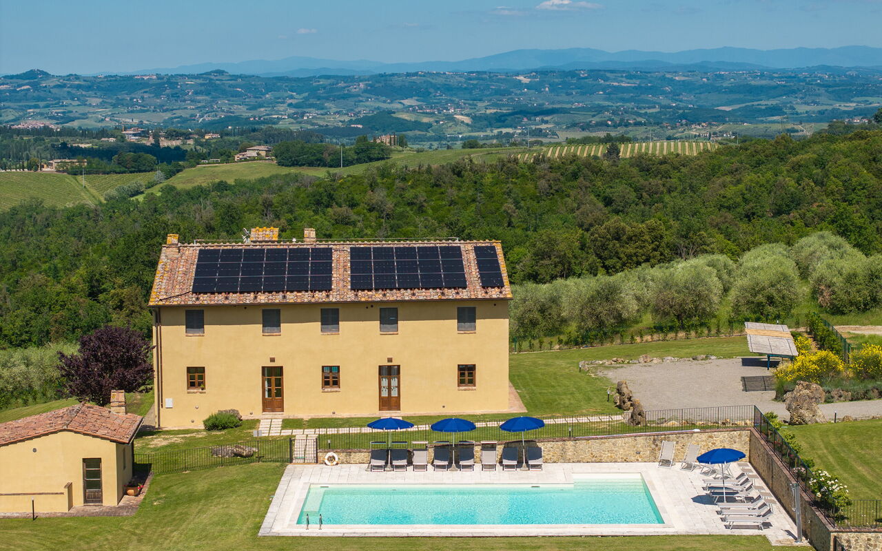 Villa Il Caggio: Buitenkanten, Buitenshuis, Keer bekeken, Tuin, zwembad
