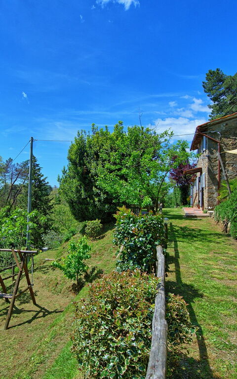 Casale Di Cozzile: Tuin