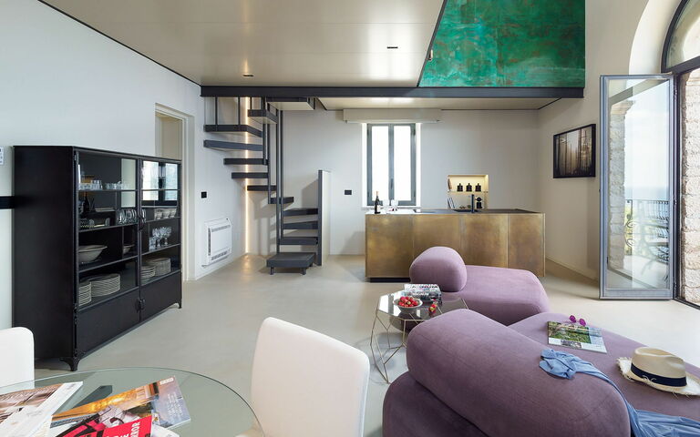 Torre Isola Bella: Lunchroom, Woonkamer