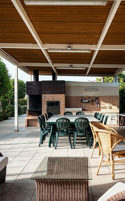 Donnalucata: Buitenkanten, Buitenshuis, Tuin