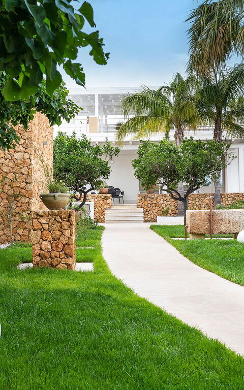 Villa Pietra Del Sole: Buitenkanten, Buitenshuis, Tuin