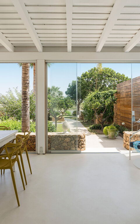 Villa Pietra Del Sole: Buitenkanten, Buitenshuis