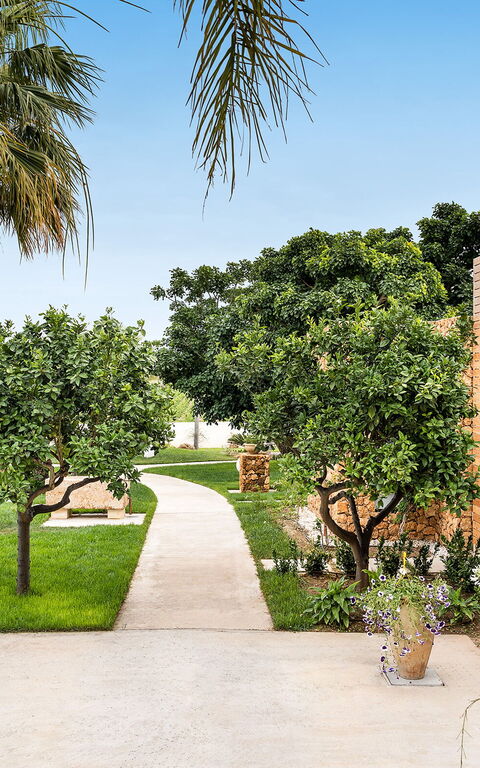 Villa Pietra Del Sole: Buitenkanten, Buitenshuis, Tuin