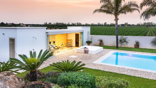 Villa Pietra del Sole: Buitenkanten, Buitenshuis, Tuin, zwembad