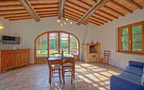 Accommodatie Mulignone 1: Lunchroom, Woonkamer