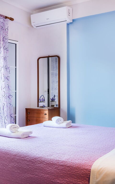 Beachfront Villa Rania: slaapkamer