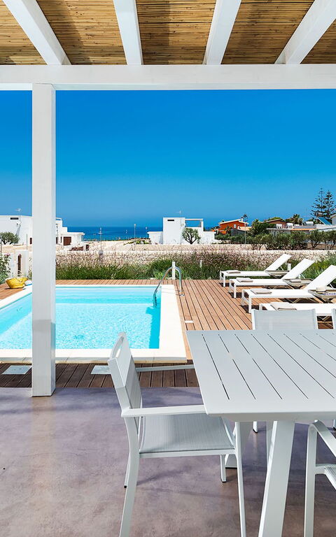 Villa San Lorenzo Palma: Buitenshuis