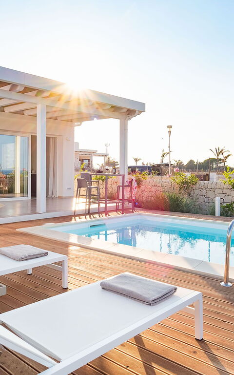 Villa San Lorenzo Palma: Buitenshuis, zwembad