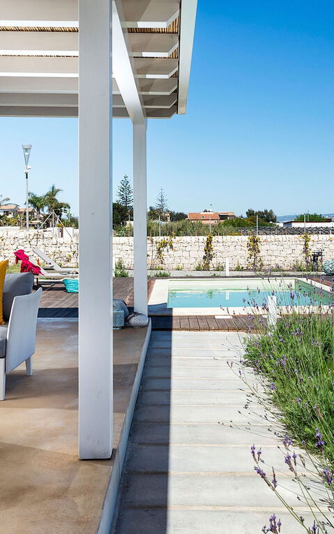 Villa San Lorenzo Lavanda: Buitenshuis, zwembad