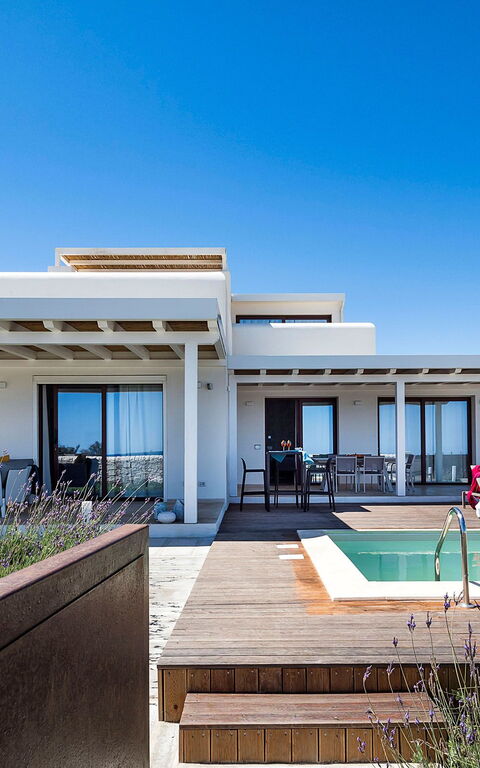 Villa San Lorenzo Lavanda: Buitenkanten, Buitenshuis, zwembad