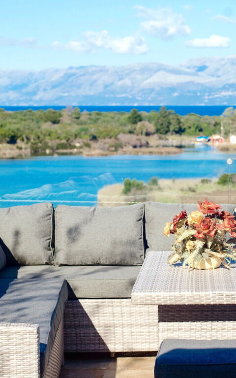 Villa Corfu Panorama: Buitenshuis, Keer bekeken