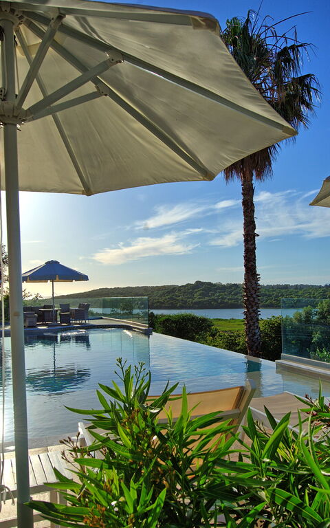 Villa Corfu Panorama: Buitenshuis, Keer bekeken, zwembad