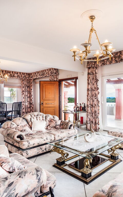 Villa Corfu Panorama: Woonkamer