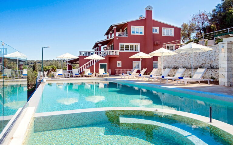 Villa Corfu Panorama: Buitenshuis, zwembad
