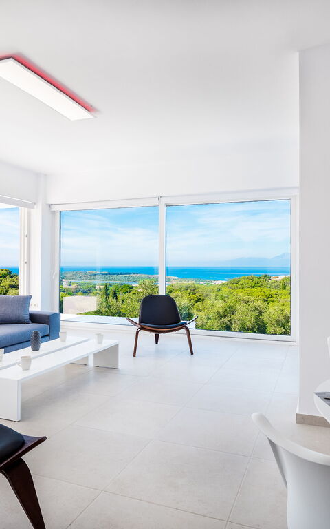 Villa Nafsika: Lunchroom, Woonkamer