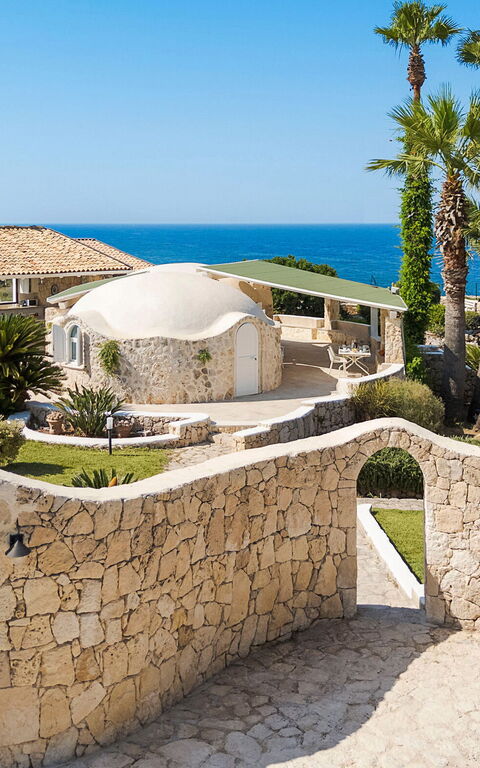 Villa Del Mito: Buitenkanten, Buitenshuis, Hoofdingang, Keer bekeken, Tuin, zwembad