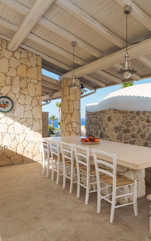 Villa Del Mito: Balkon / terras / patio, Buitenkanten, Buitenshuis, Keuken