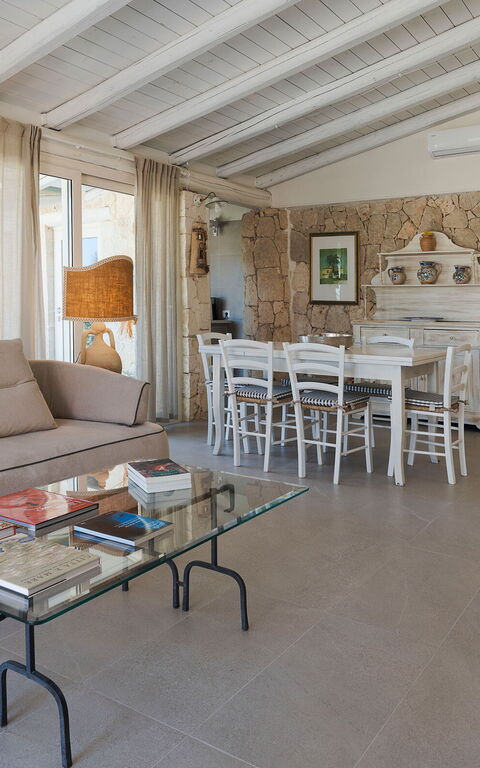 Villa Del Mito: Lunchroom, Woonkamer