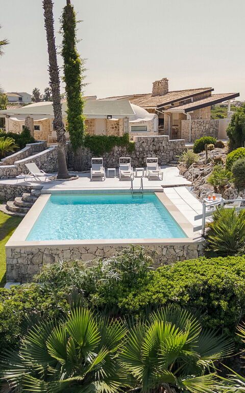 Villa Del Mito: Buitenkanten, Buitenshuis, Tuin, zwembad