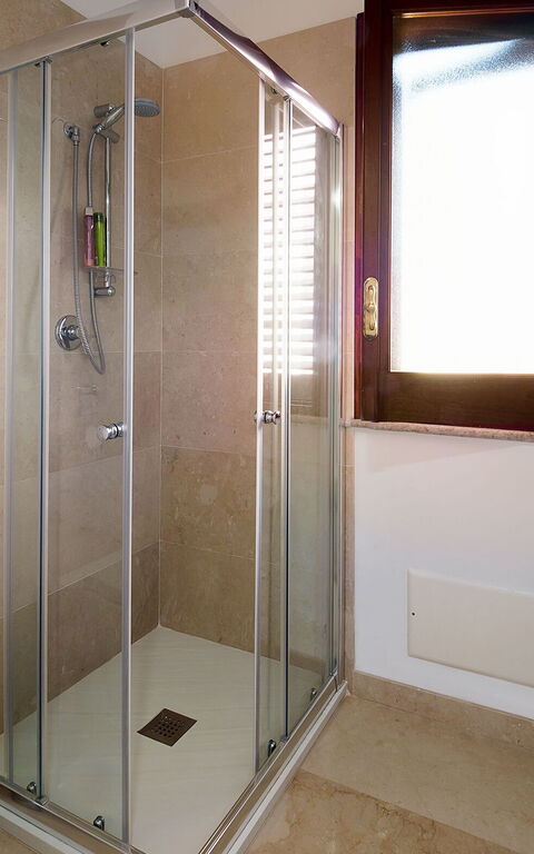 Villa Cala Mancina: Badkamer