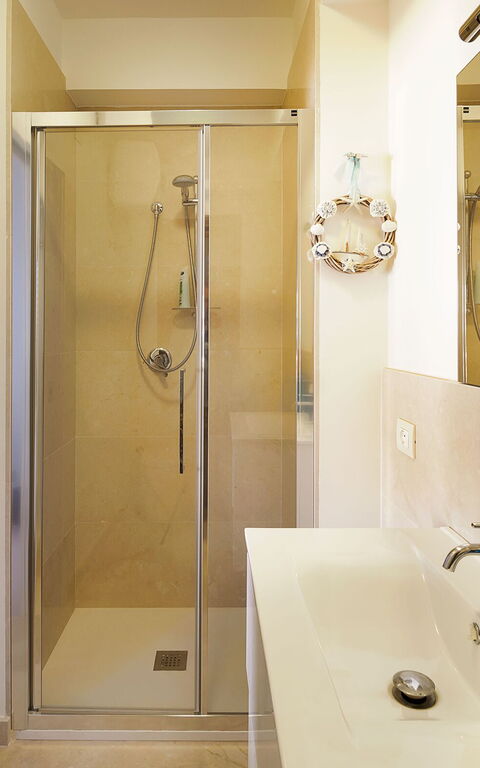 Villa Cala Mancina: Badkamer