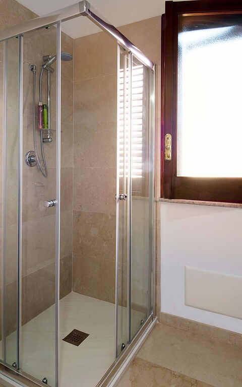 Villa Cala Mancina: Badkamer