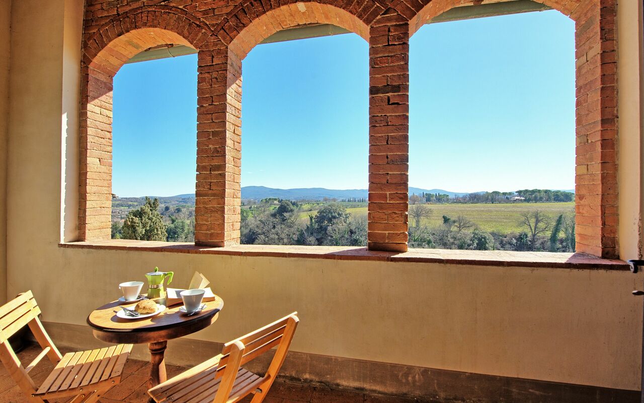 Palazzo Del Capitano: Balkon / terras / patio, Buitenshuis