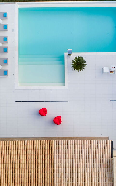 Villa Camemi: Buitenshuis, Zomer, zwembad