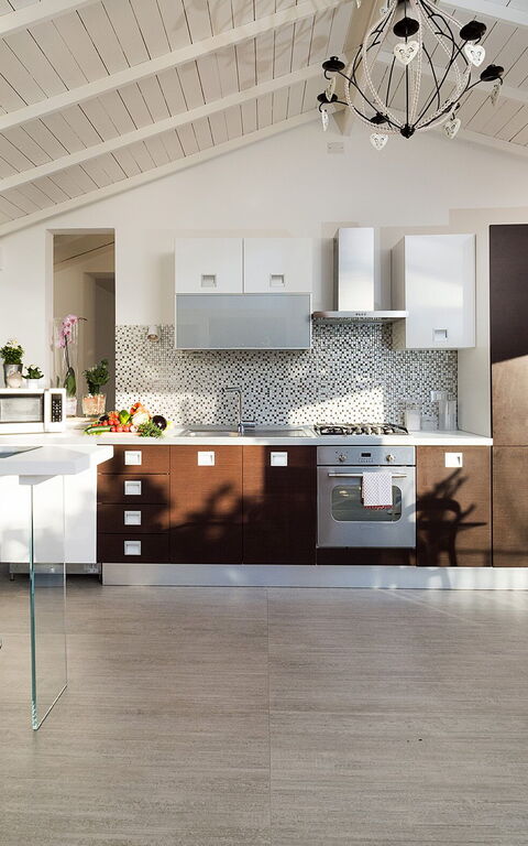 Villa Pales: Keuken, Lunchroom