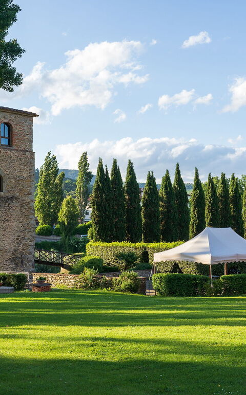 Santa Flora: Buitenkanten, Buitenshuis, Tuin
