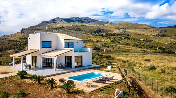 Villa Livreri: Keer bekeken