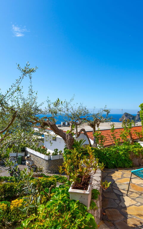 Villa Marianna: Balkon / terras / patio, Buitenkanten, Buitenshuis, Keer bekeken