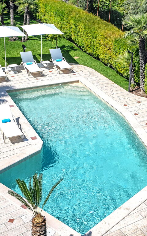 Villa Antonietta: Buitenkanten, Buitenshuis, Tuin, zwembad