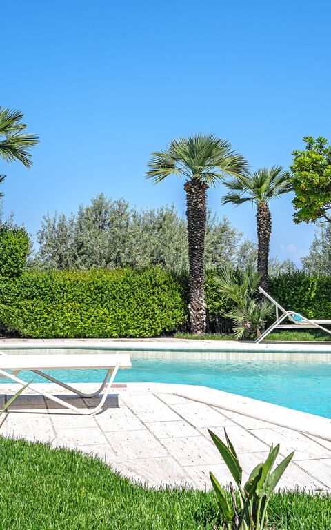 Villa Antonietta: Buitenkanten, Buitenshuis, Tuin, zwembad