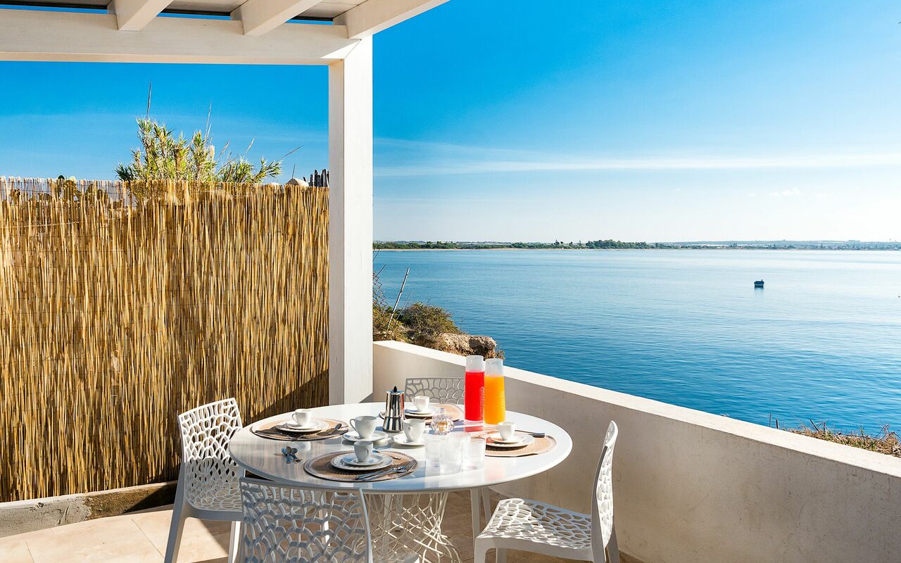 Baia Del Mare: Balkon / terras / patio, Buitenshuis, Keer bekeken
