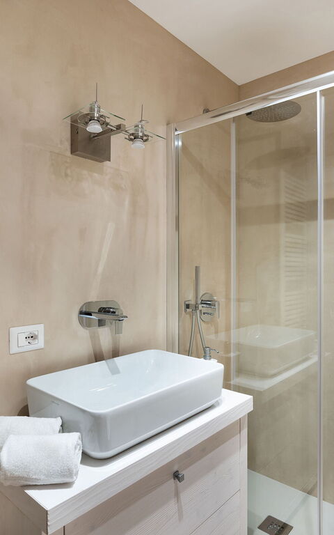 Villa Degli Aranci: Badkamer