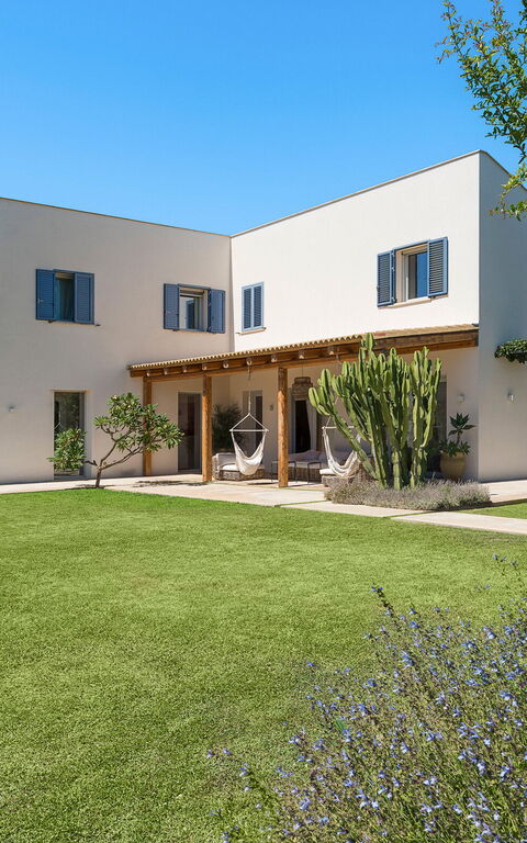 Villa Degli Aranci: Buitenkanten, Buitenshuis, Tuin