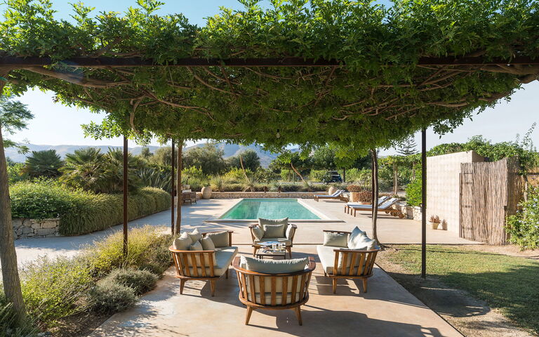 Villa Degli Aranci: Buitenkanten, Buitenshuis, zwembad