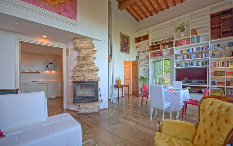 Villa Ancora: Lunchroom, Woonkamer