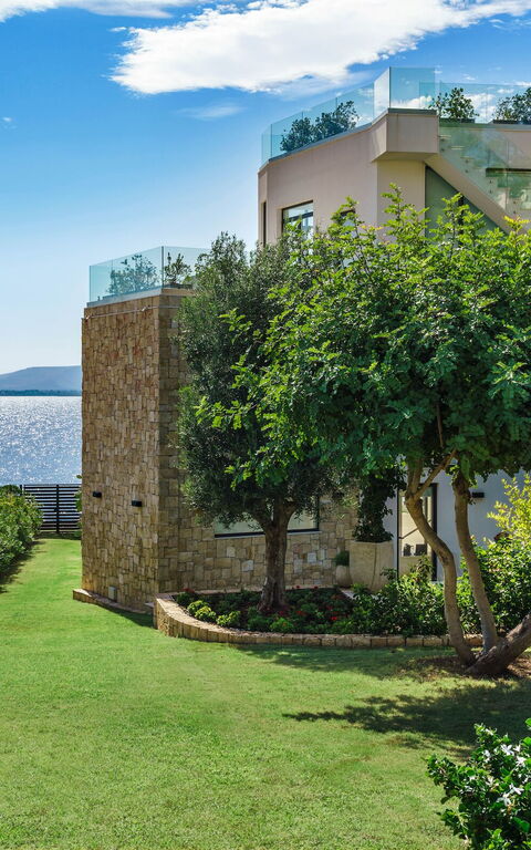 Villa Angelina: Buitenshuis, Tuin