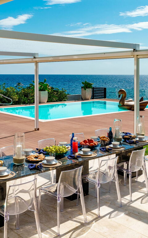 Villa Angelina: Balkon / terras / patio