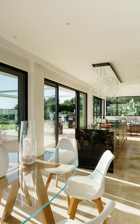 Villa Angelina: Keuken, Lunchroom