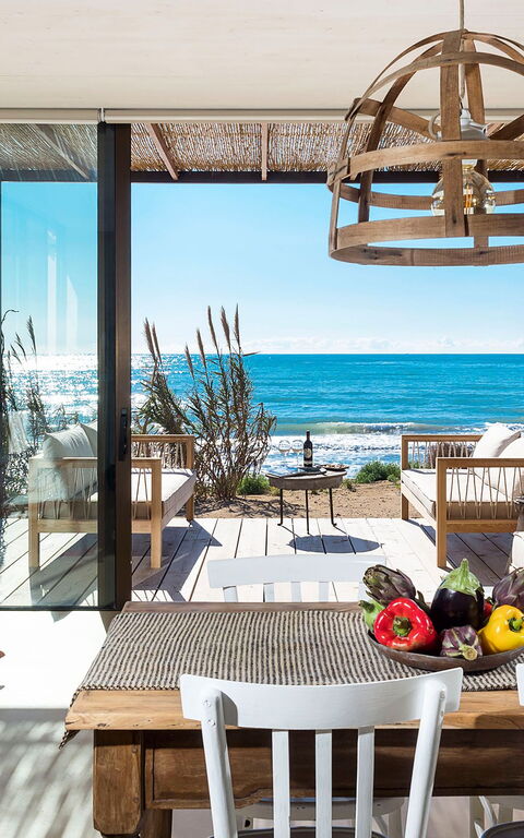 Circe: Keer bekeken, Lunchroom