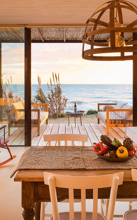 Circe: Lunchroom, Woonkamer