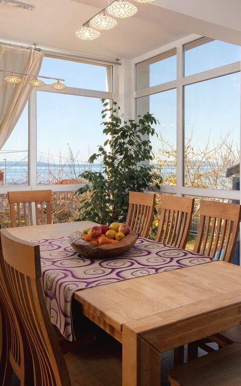 Villa Mermaid: Lunchroom