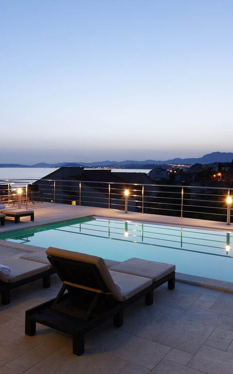 Villa Mermaid: Buitenkanten, Buitenshuis, zwembad