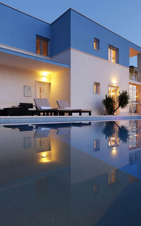 Villa Mermaid: Buitenkanten, Buitenshuis, zwembad