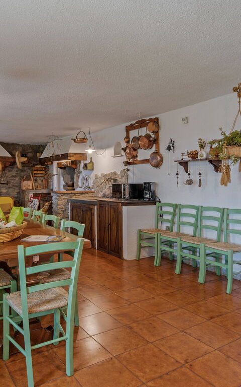 Casale Condottiero: Keuken, Lunchroom