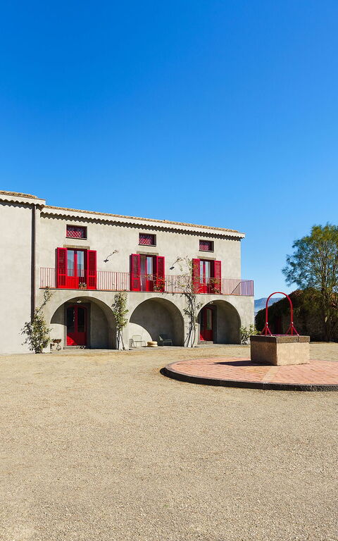 Etna Retreat: Buitenshuis
