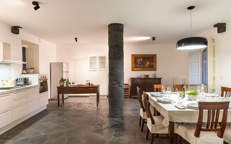 Etna Retreat: Keuken, Lunchroom